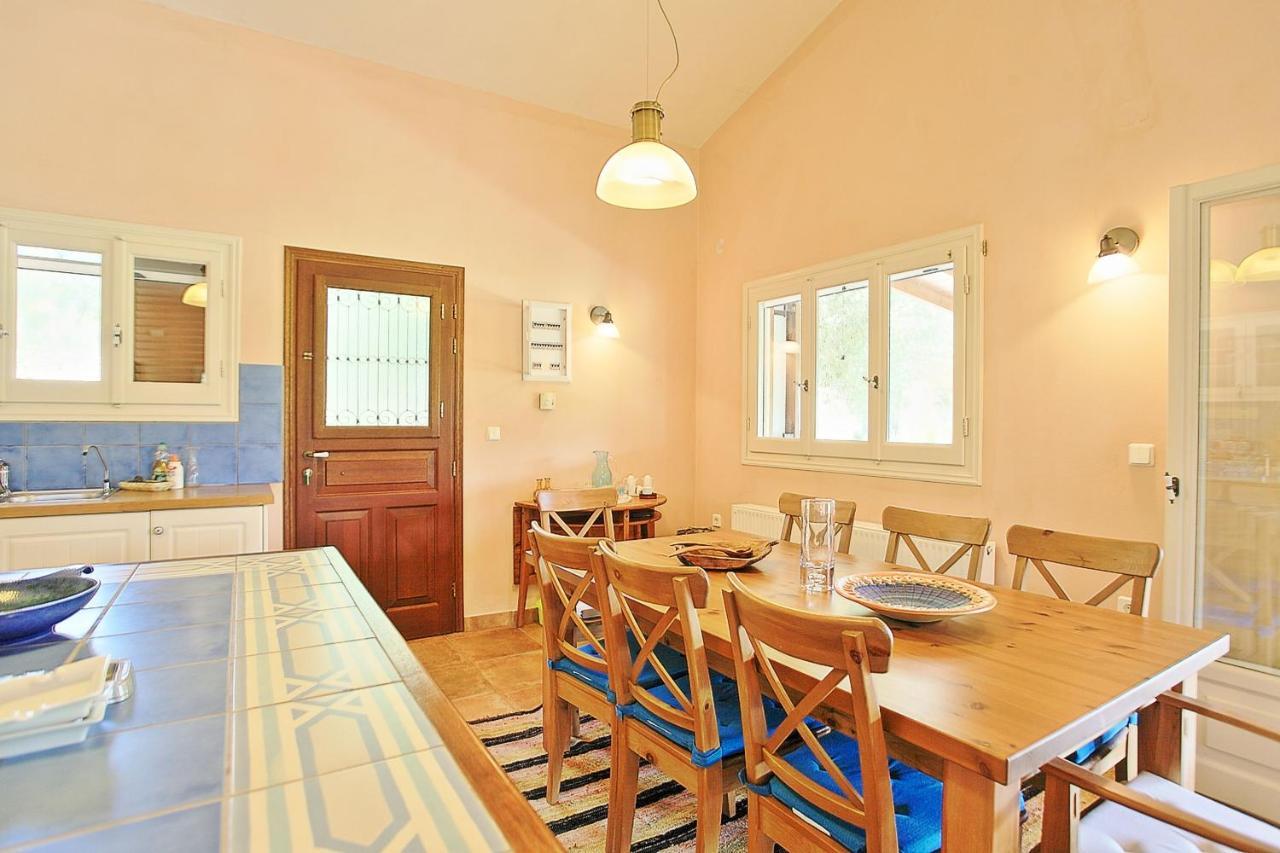 Villa Kleopatra Poulades Ngoại thất bức ảnh