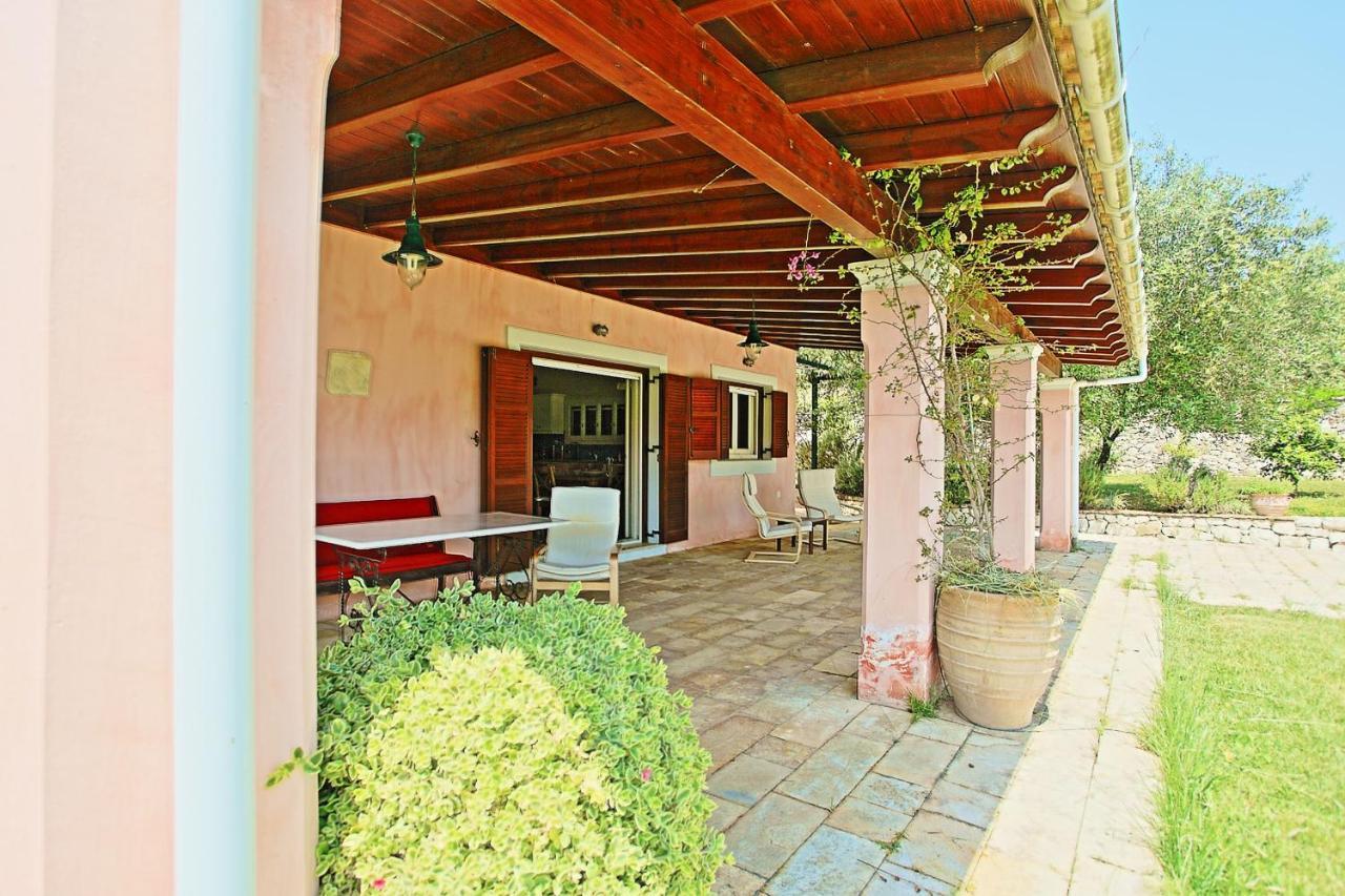 Villa Kleopatra Poulades Ngoại thất bức ảnh